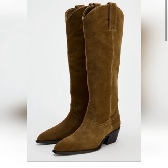 MWT ZARA COWBOY BOOTS 100% COW LEATHER SIZE 6.5 EUR 37
🚨FIRM PRICE - Picture 13 of 16